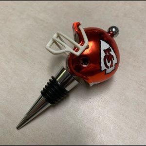 🏈🍷 Hand crafted Wine Stopper. Brand new, never used.